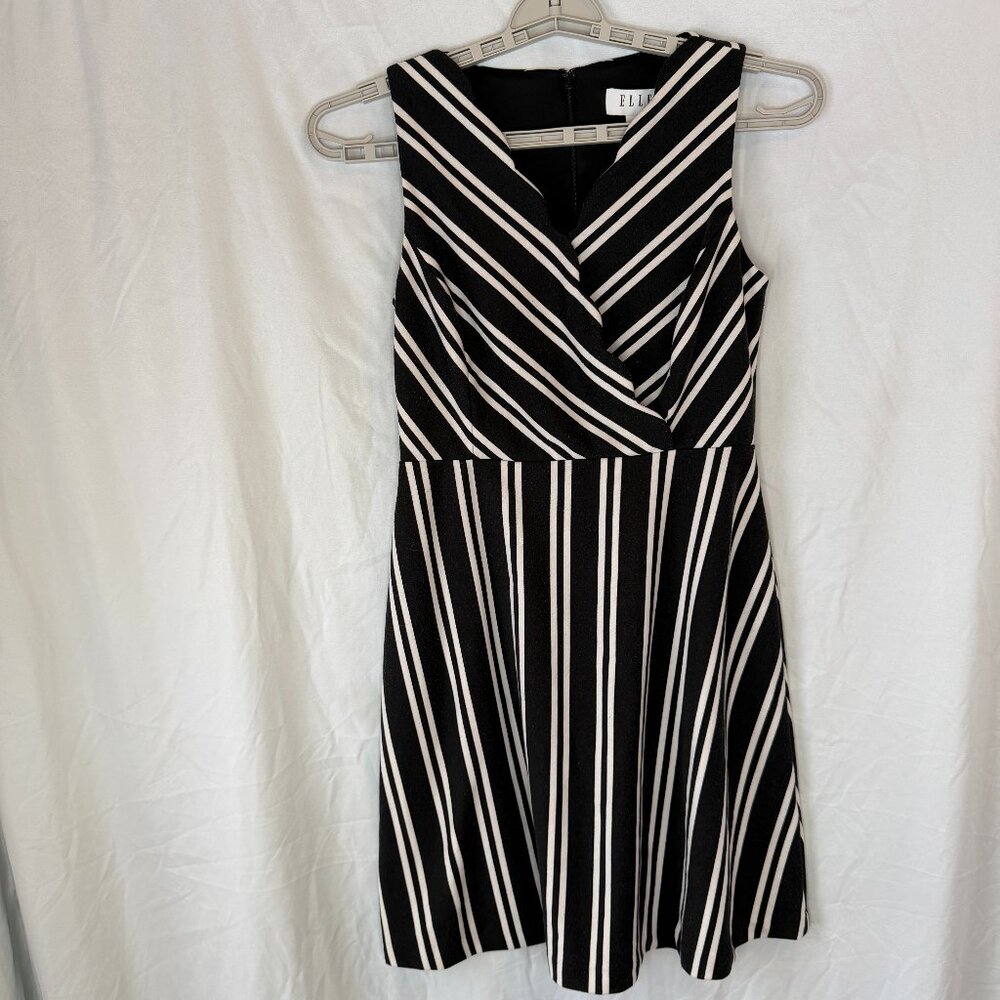 ELLE Black White Striped Knee Length A Line Dress Size 4 Small S Womens
